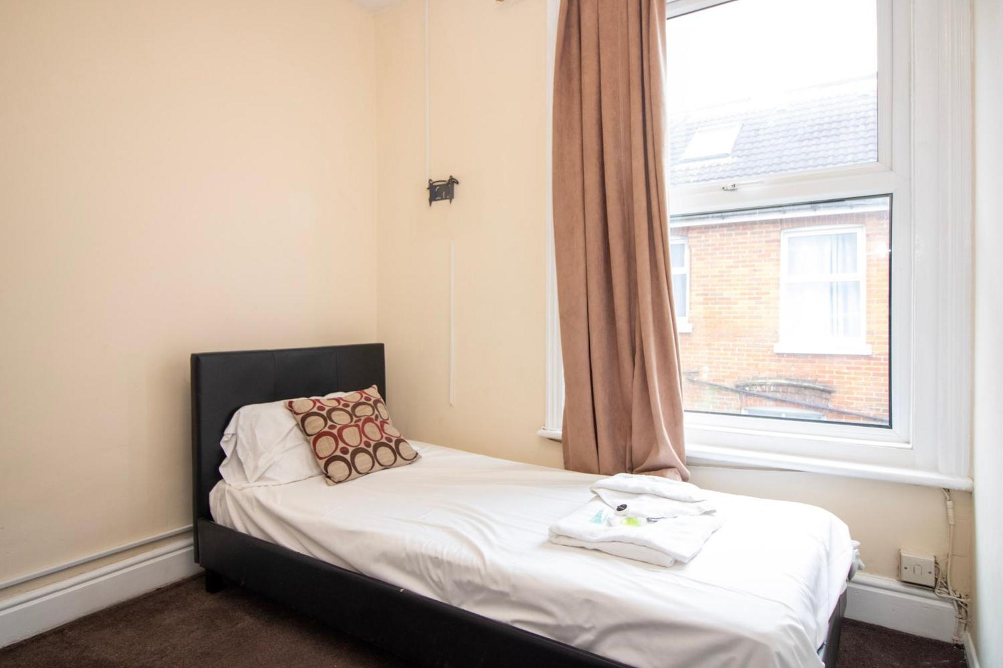 Pebbles Guest House Room 4 Southampton Eksteriør bilde