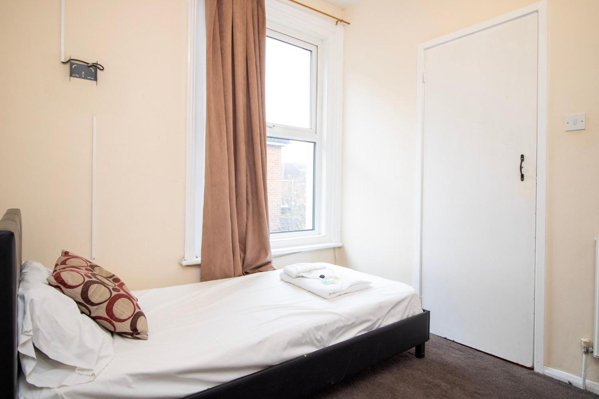 Pebbles Guest House Room 4 Southampton Eksteriør bilde